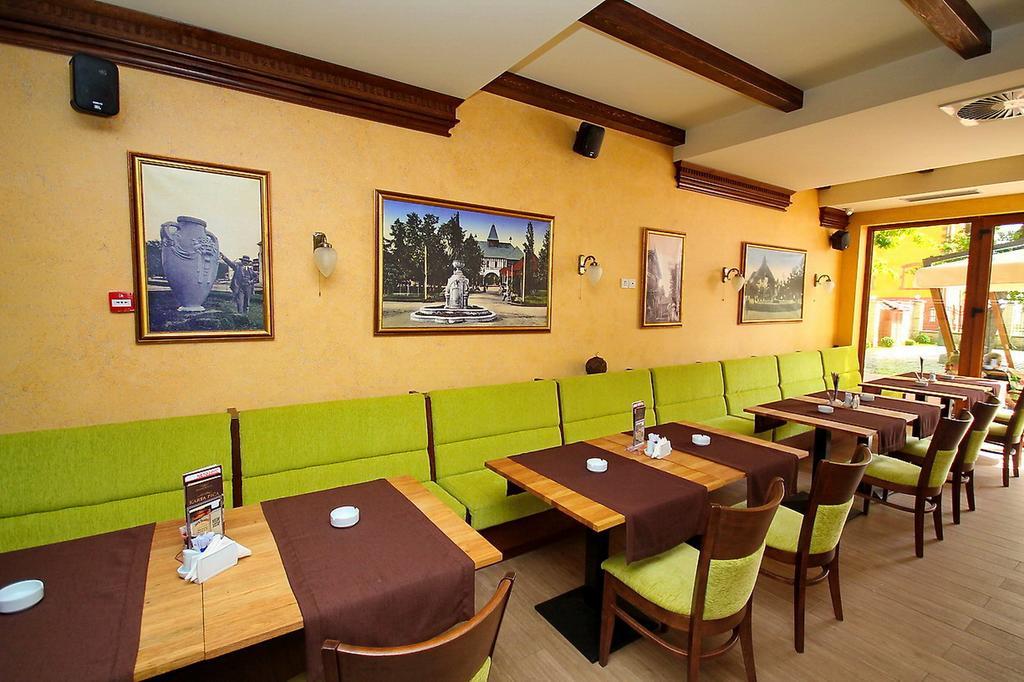 Vila Palic Hotell Exteriör bild