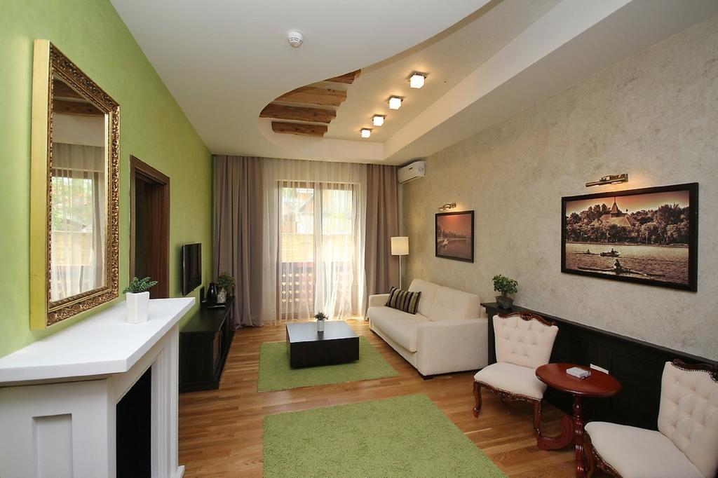 Vila Palic Hotell Exteriör bild