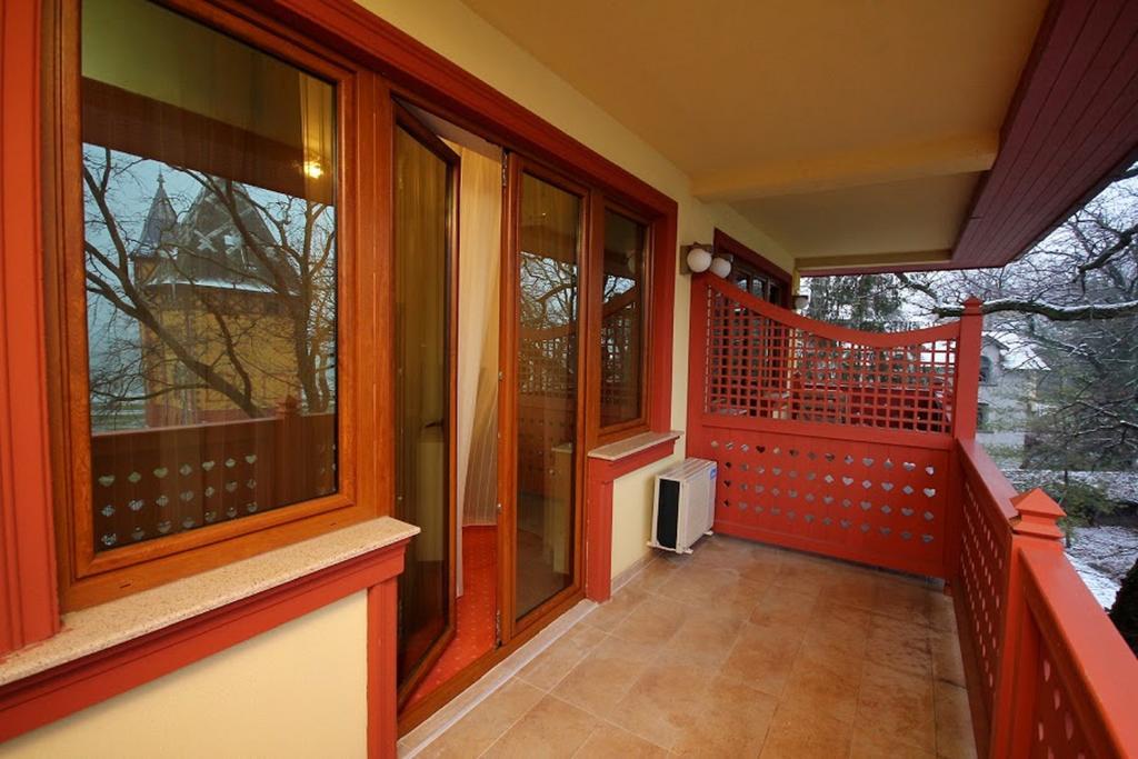 Vila Palic Hotell Exteriör bild